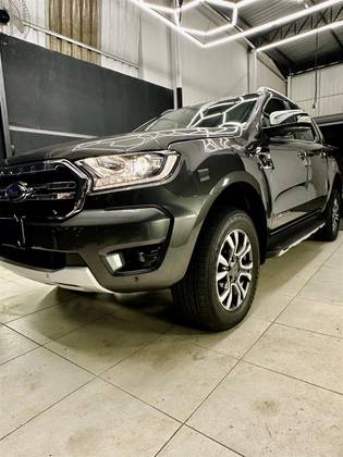 FORD RANGER 3.2 LIMITED 4X4 CD 20V DIESEL 4P AUTOMÁTICO